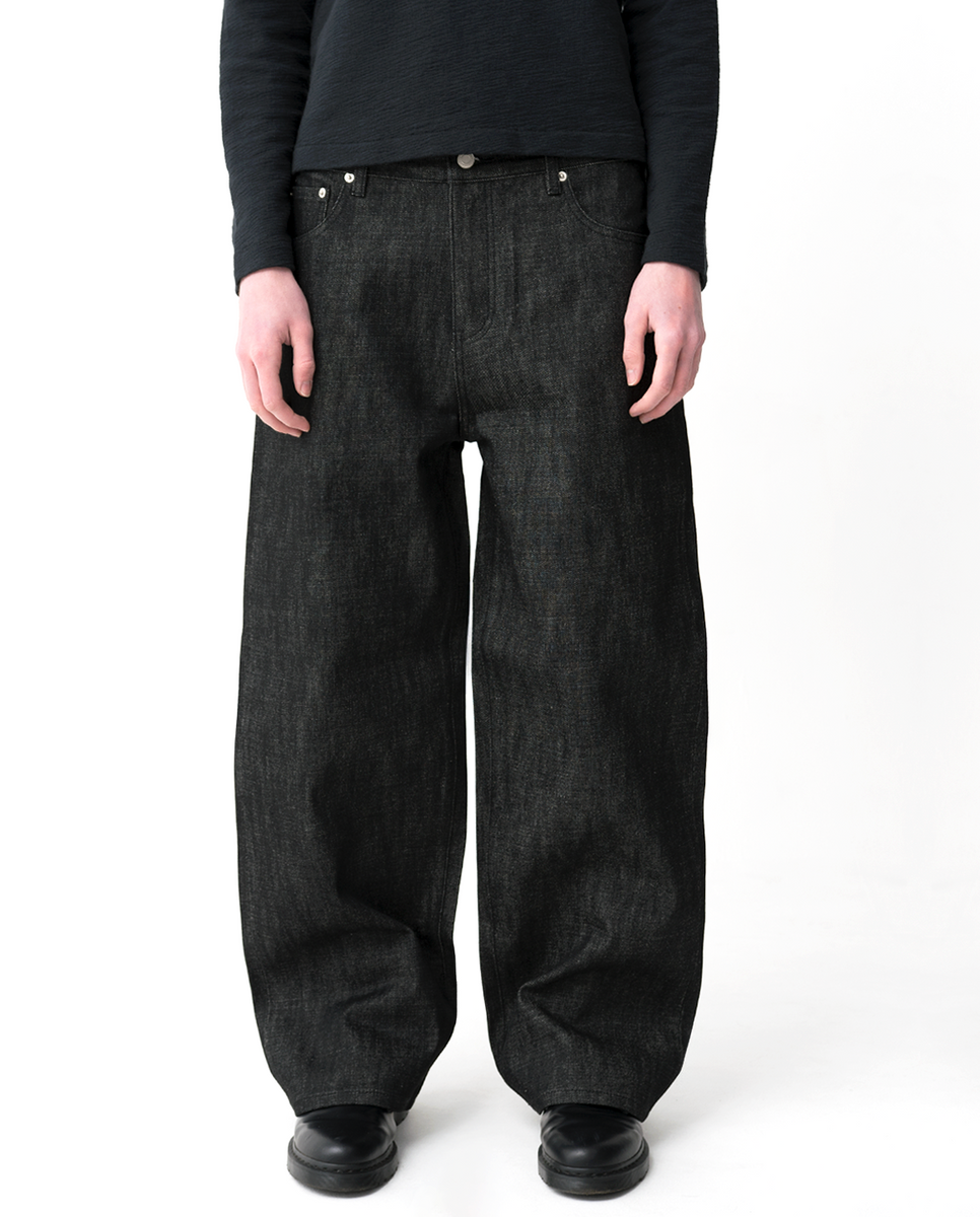 MENES Raw Selvedge Relaxed Fit Jeans - Black MENES Raw Selvedge Relaxed Fit Jeans - Black