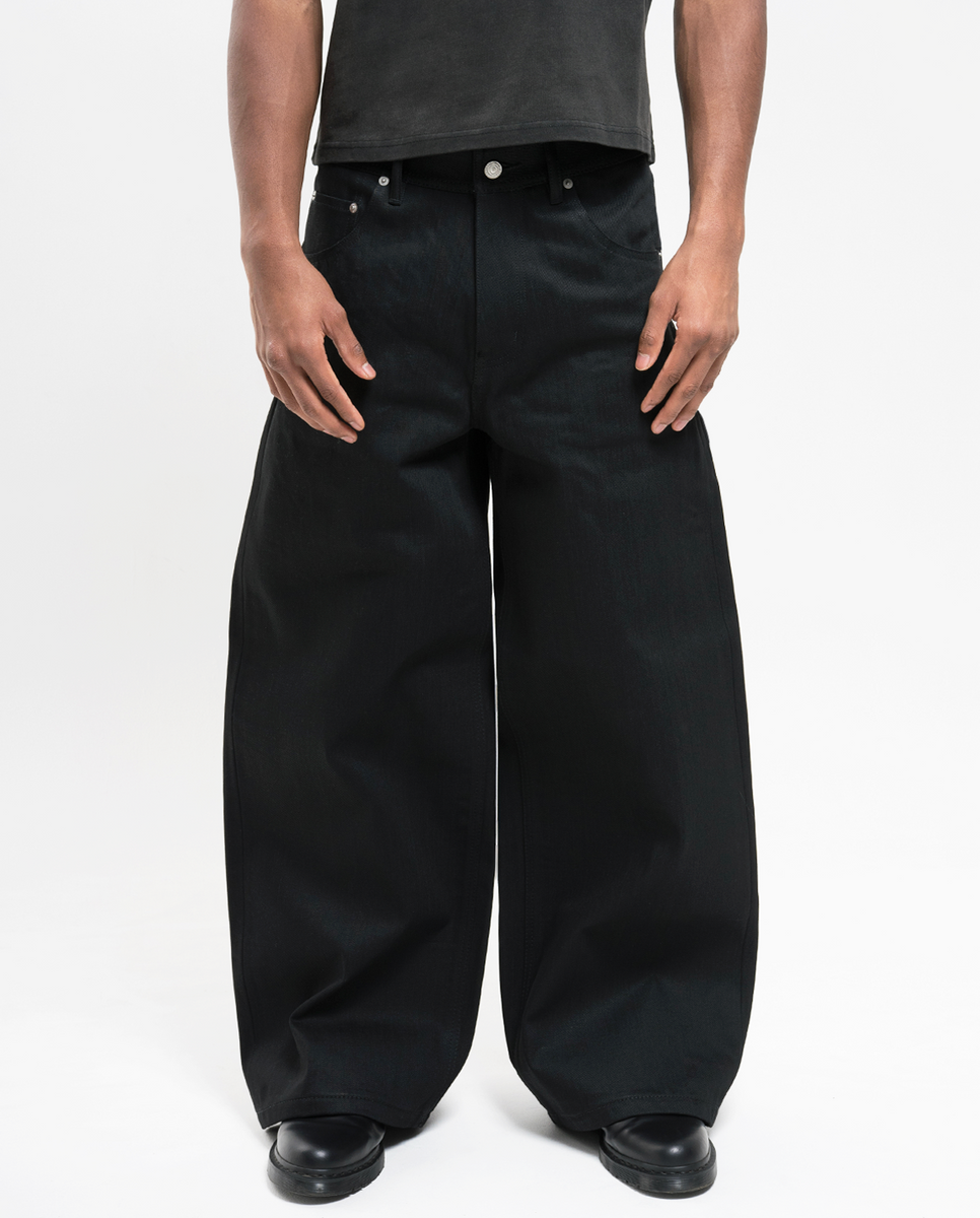 MENES Okayama Raw Selvedge Baggy Jeans - Jet Black | New Drop: Nov 30
