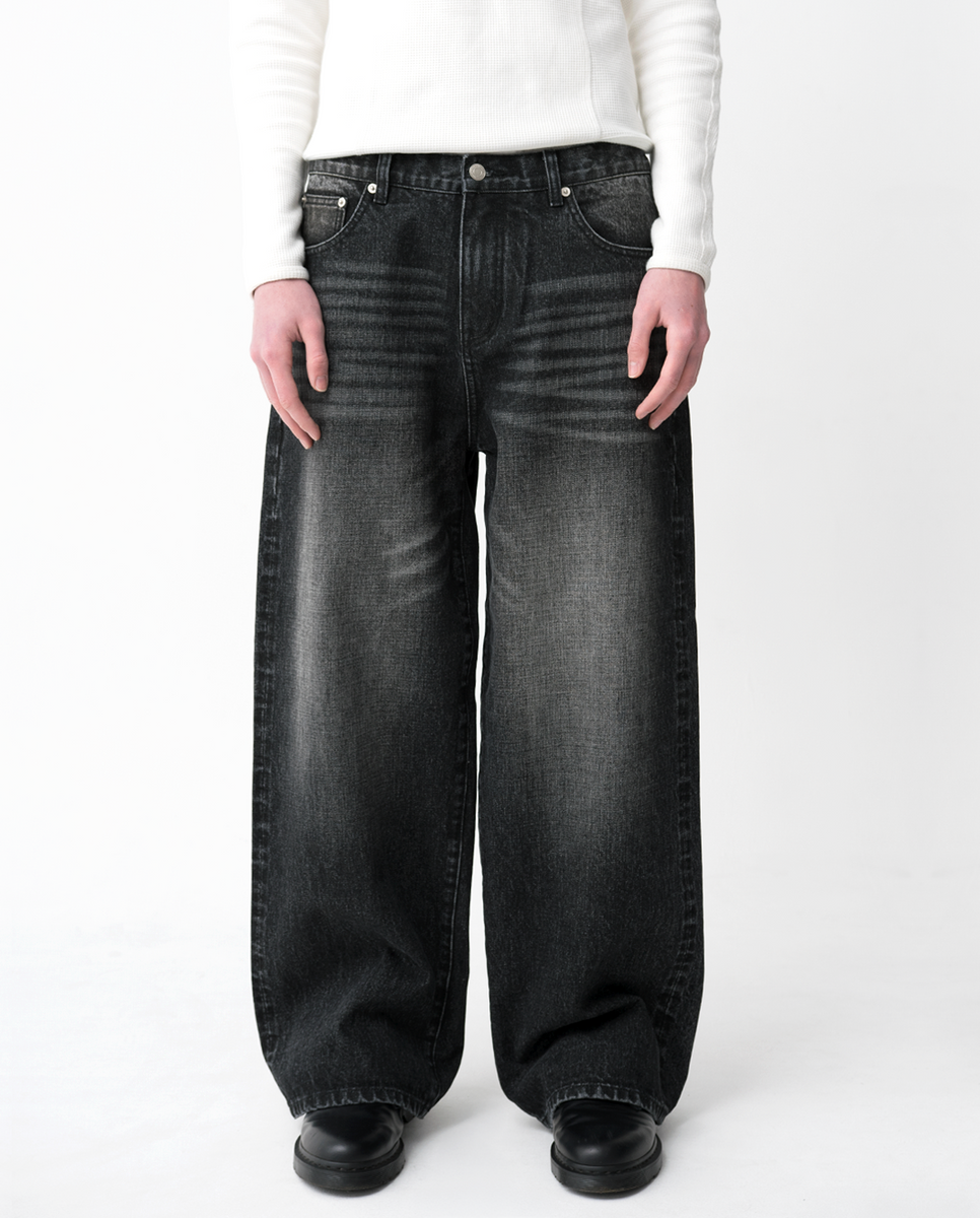 MENES FUKA Selvedge Loose Fit Jeans - Washed Black