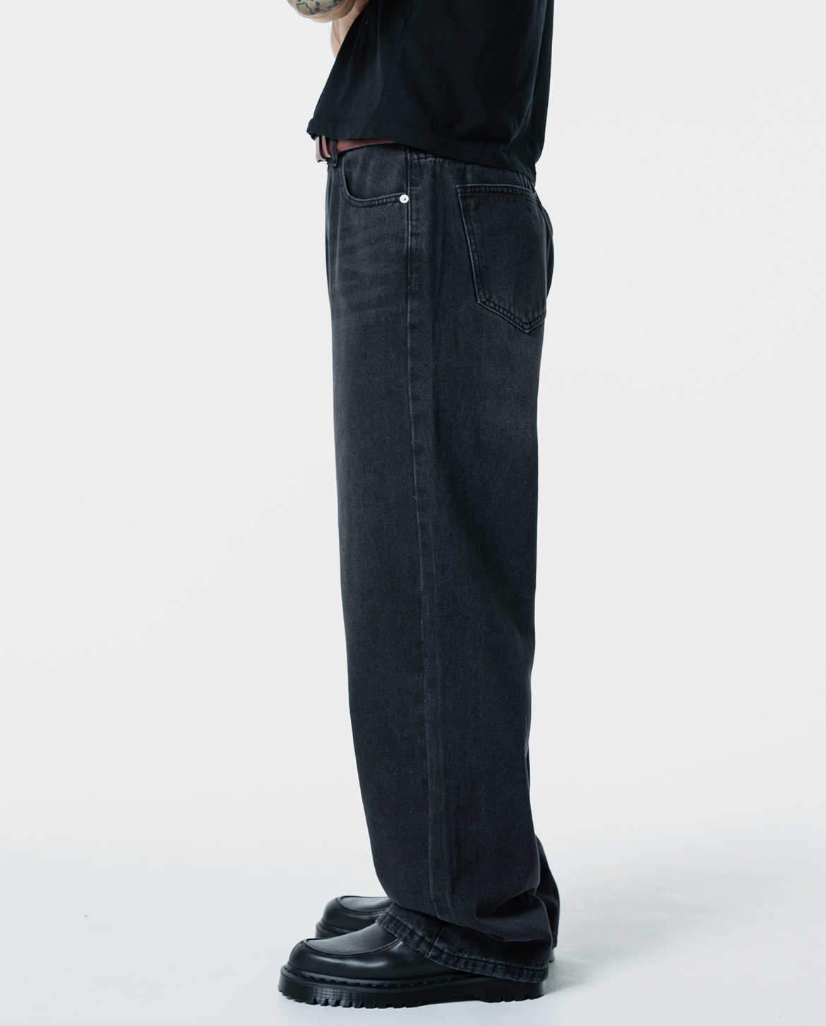 Menesデニム MENES Okayama Selvedge Baggy Denim Slacks - Indigo