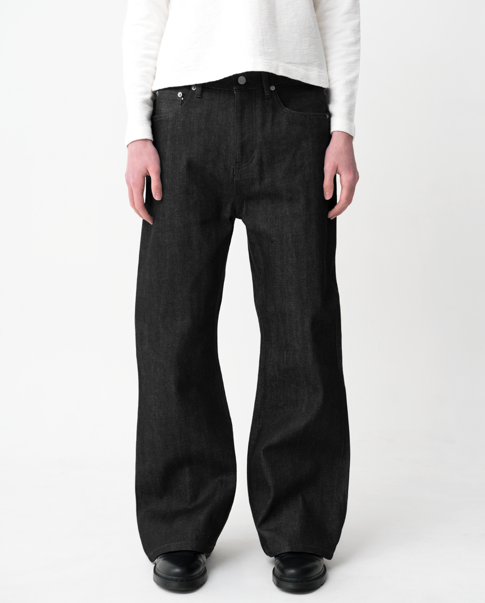 MENES Okayama Raw Selvedge Loose Bootcut Jeans - Black