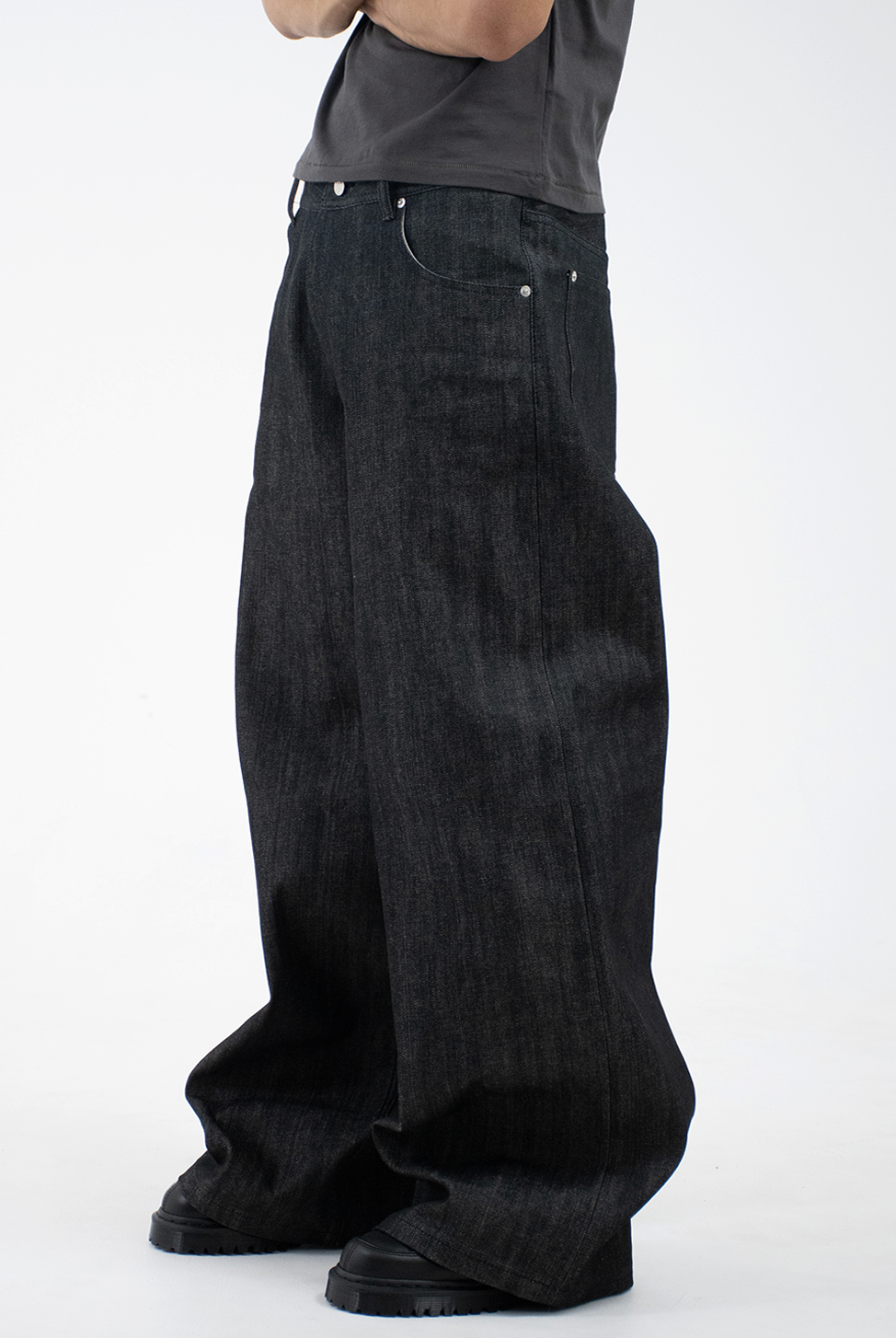 Menes ダークデニム ワイドレッグパンツ PANTS – MENES