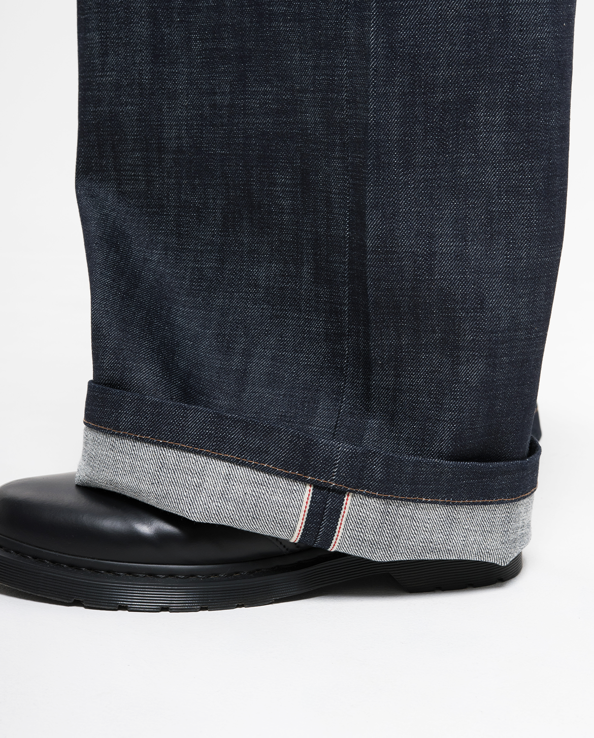 MENES Raw Selvedge Loose Fit Jeans - Indigo MENES Raw Selvedge Loose Fit Jeans - Indigo