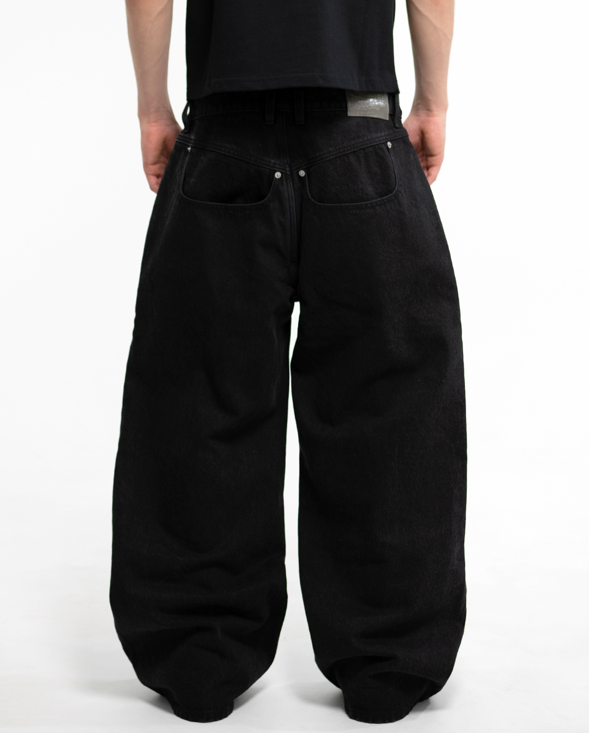 MENES Janome Baggy Jeans - Jet Black