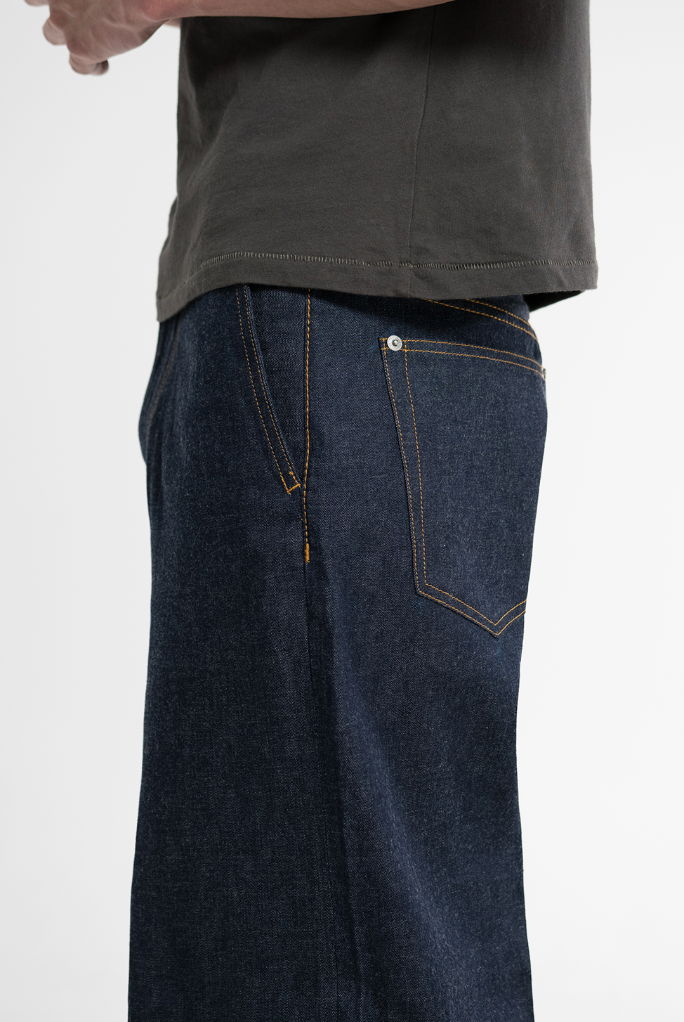 即完売 menes 岡山 デニム m 即完売 menes 岡山 デニム m MENES岡山デニム M