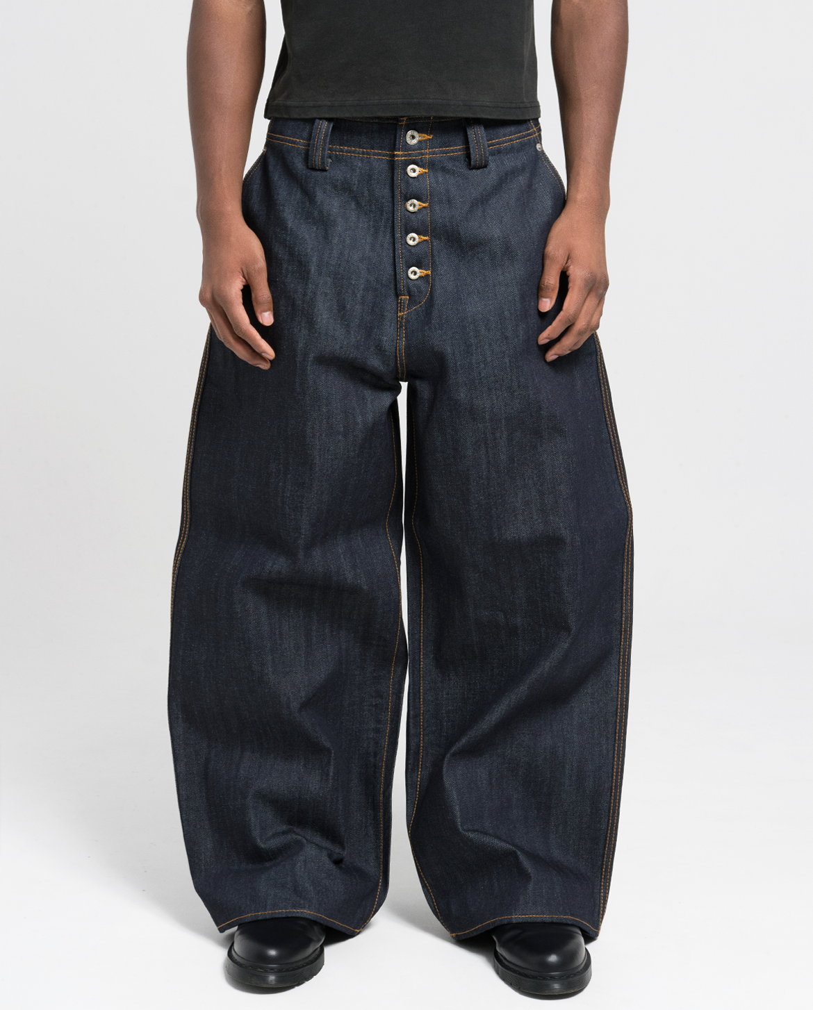 NEW ARRIVALS – MENES