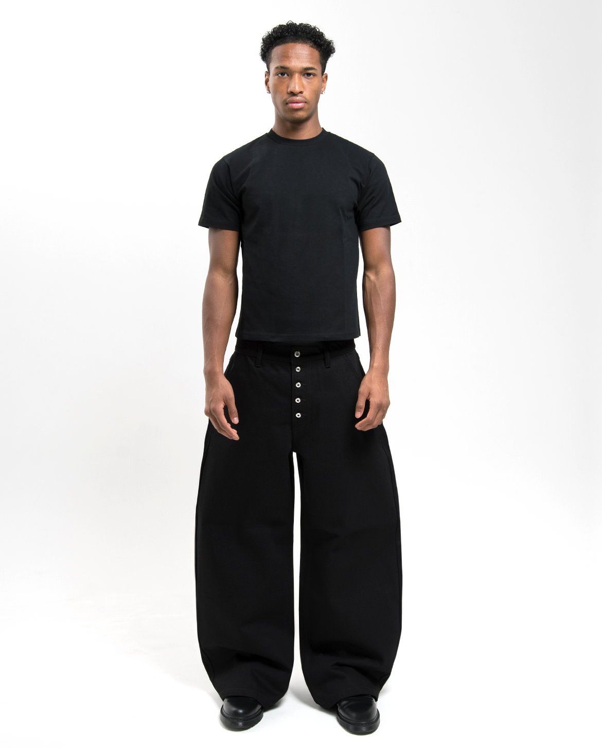 MENES Janome Raw Loose Fit Jeans - Black/Black